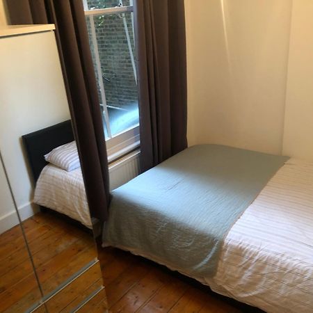 Cosy Double Room In West Kensington London Exterior foto